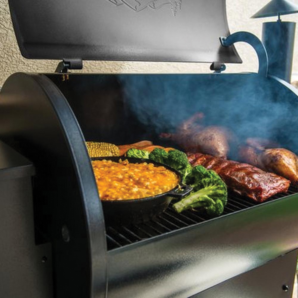Traeger Pro 22 Series TFB57PZB Pellet Grill, 20,000 Btu, Steel Body, Bronze